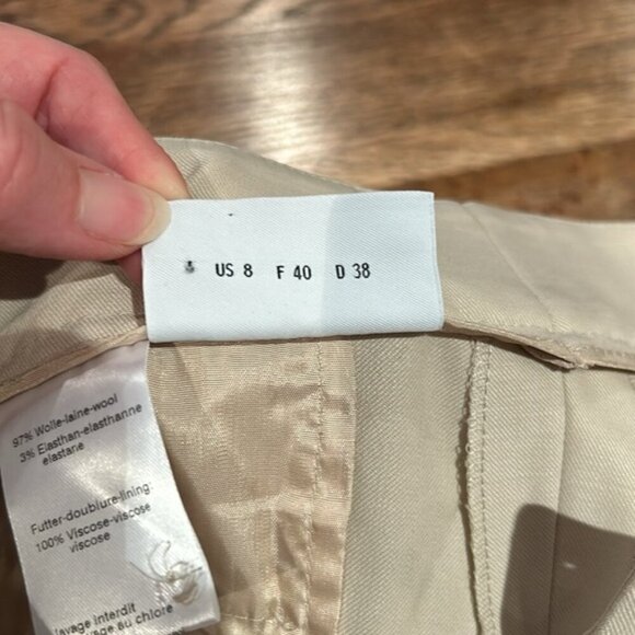 AKRIS PUNTO light weight wool beige cuffed trousers 8 made in Romania - Picture 9 of 10